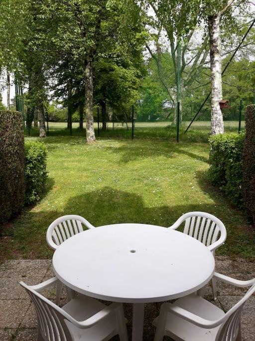 Les Cottages Du Golf A Ploemel Экстерьер фото